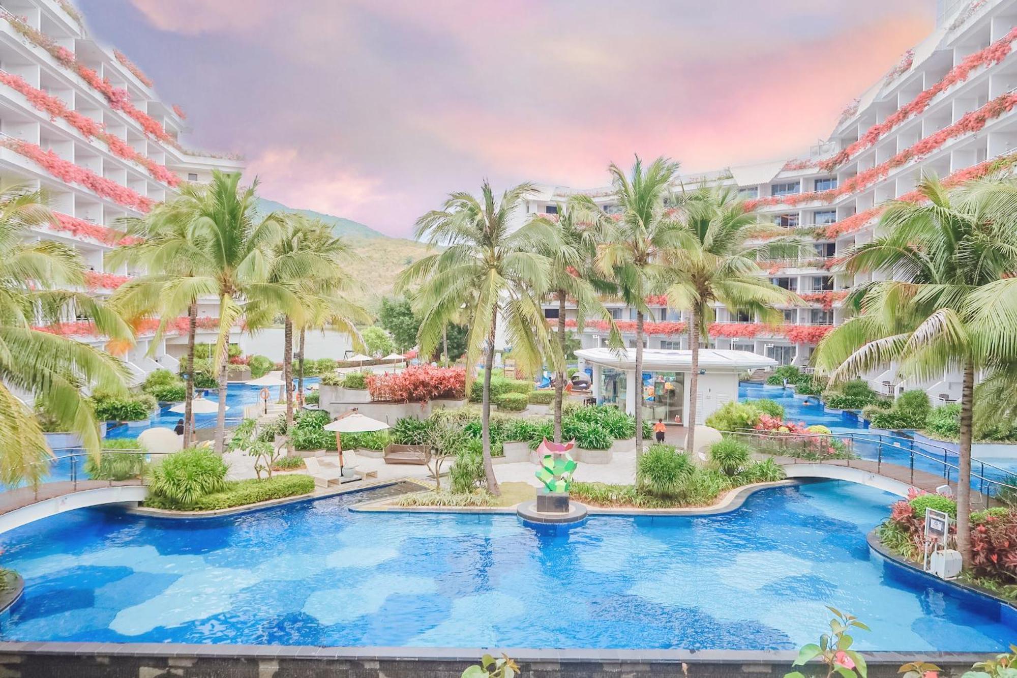 Palace Resort Yalong Bay Szanja Kültér fotó